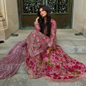 Hussain Rehar Festive - Stitched worn only once